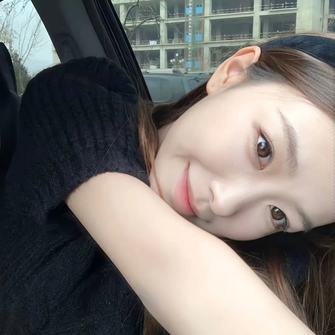 演员莎姬·贝兹